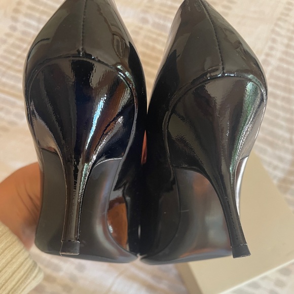 Coach Patent Leather Heels like new in box 7.5 - Picture 5 of 6
